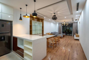 Lynhzz Housing- Vinhomes Royal City 2BR-R11620